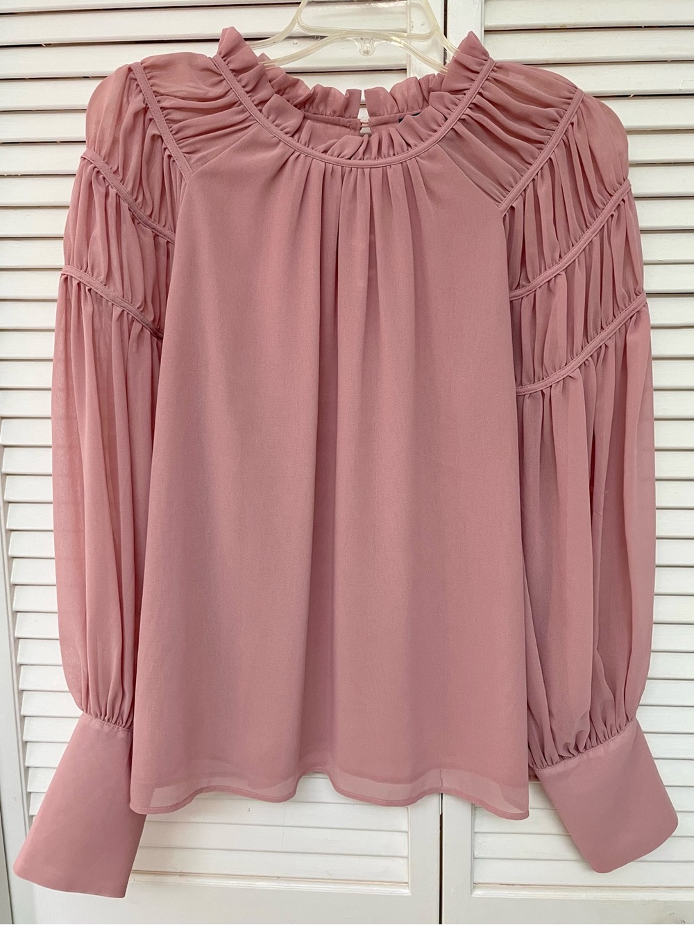 Ann Taylor Dusty Rose Ruffled Yoke Long Sleeve Blouse